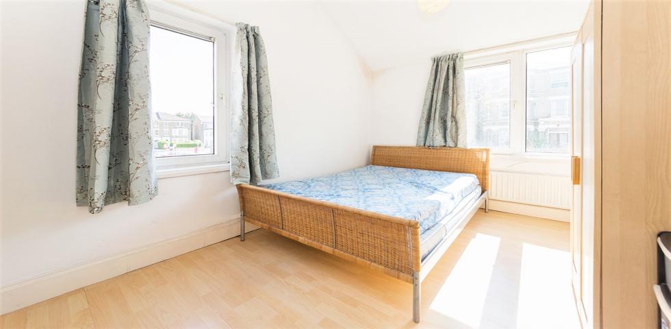 Modern House Garlinge Road, Kilburn